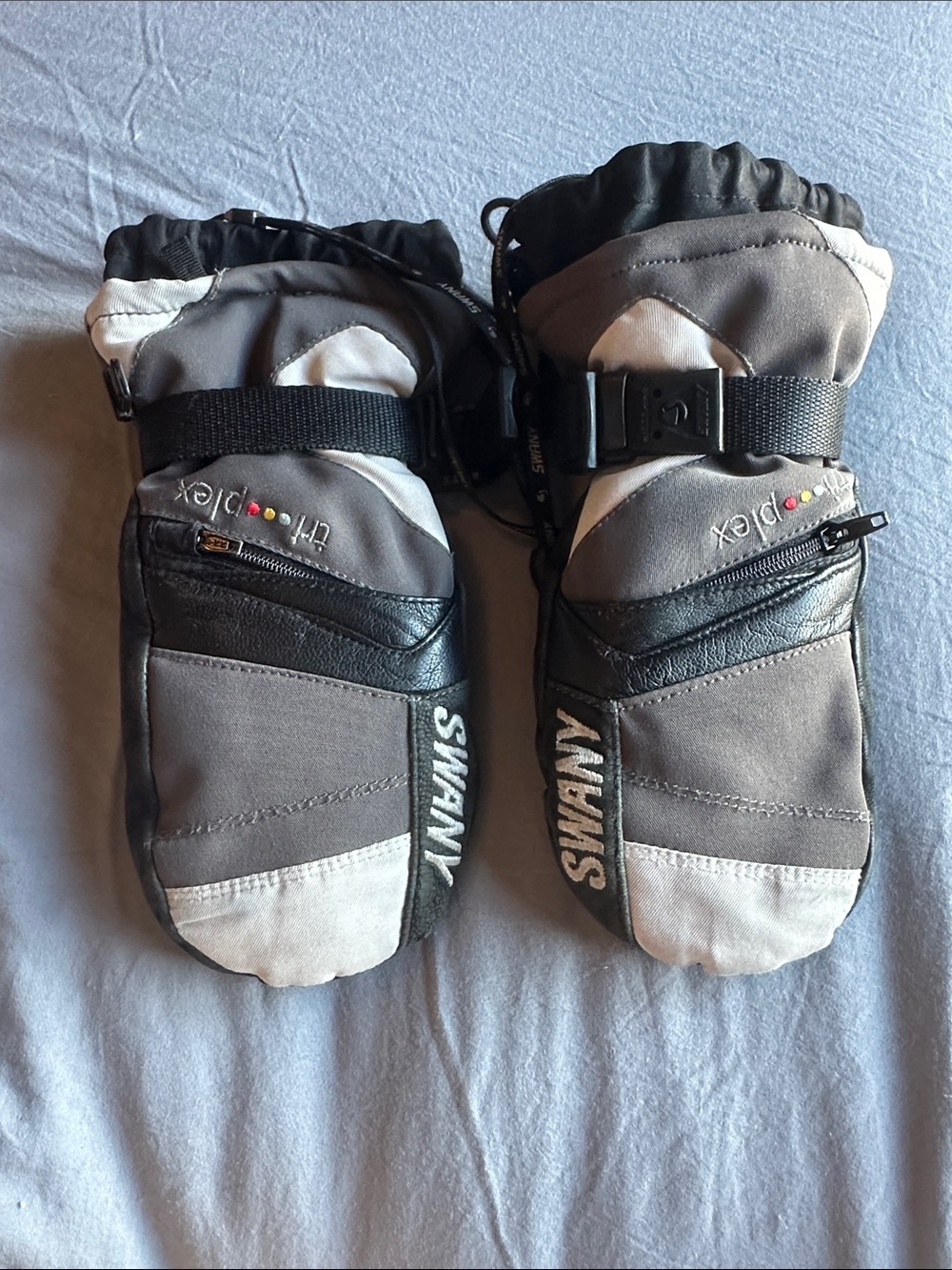 Swany Youth Gray Insulated Ski Mittens